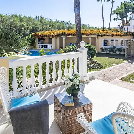 Jude Banus * Μαρμπέλλα