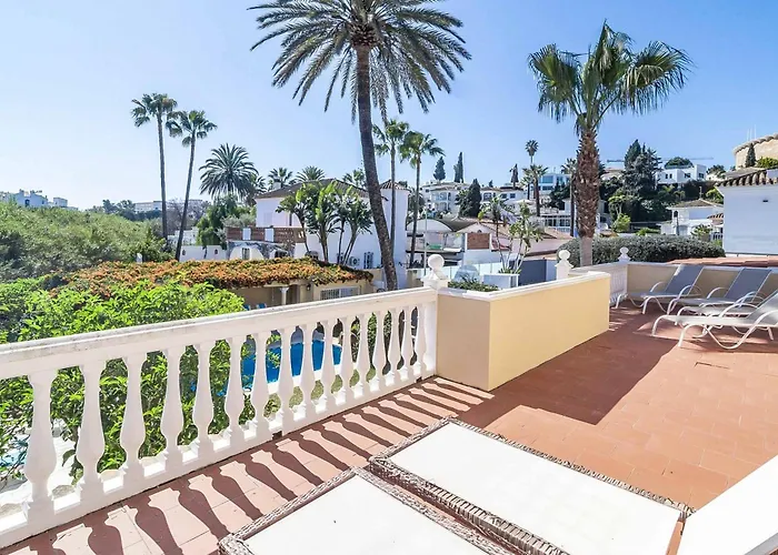 ヴィラ Jude Banus *